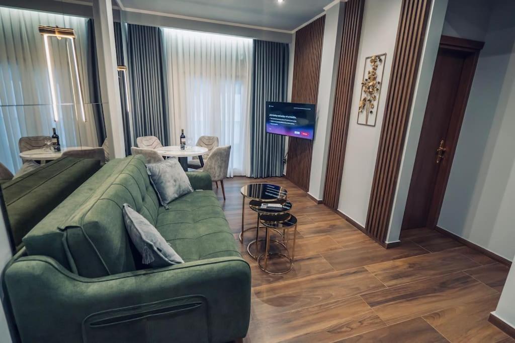 Individualliving3 Excellent Location Centre! ! Saloniki