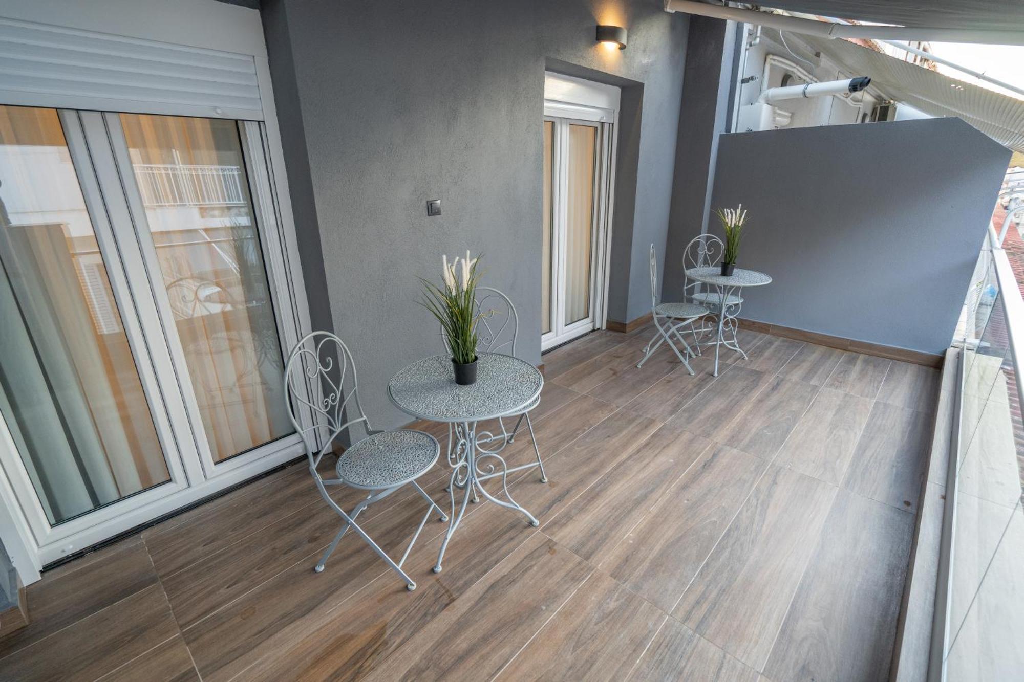 Individualliving3 Excellent Location Centre! ! Apartment *
