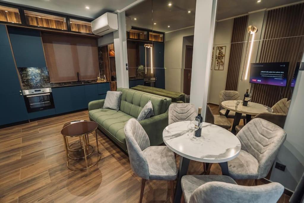 Individualliving3 Excellent Location Centre! ! * Thessaloniki
