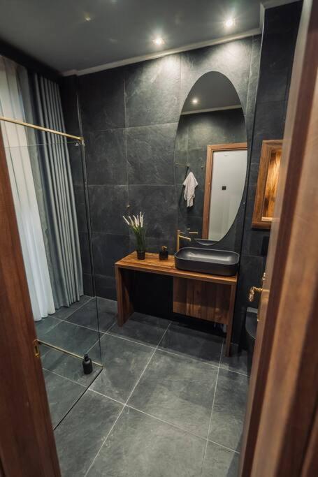 Apartment Individualliving3 Excellent Location Centre! !